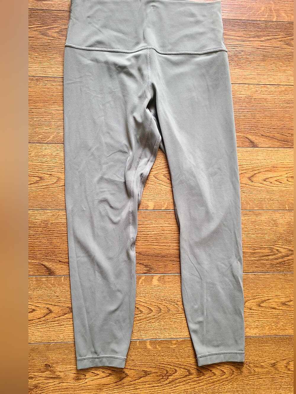 Lululemon Gray High-Rise Leggings – Size 10